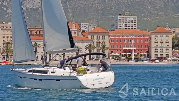 Bavaria 46 Cruiser - Yacht Charter Sailica