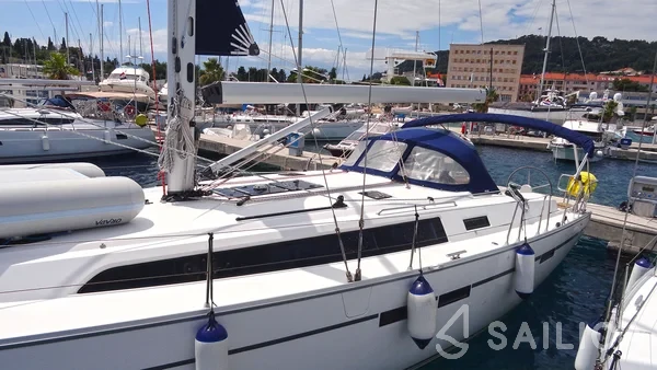 Bavaria 46 Cruiser - Yacht Charter Sailica