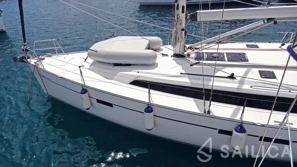 Bavaria 46 Cruiser - Yacht Charter Sailica