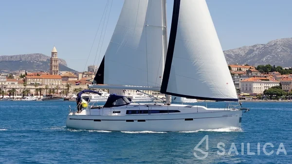 Bavaria 46 Cruiser - Yacht Charter Sailica