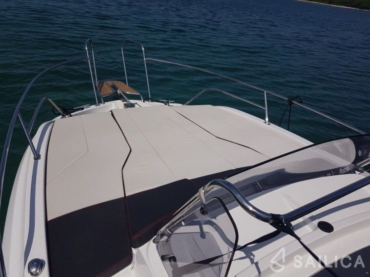 Beneteau Flyer 7.7 - Yacht Charter Sailica