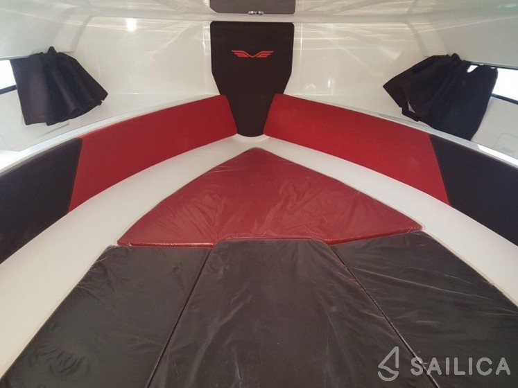 Beneteau Flyer 7.7 - Yacht Charter Sailica