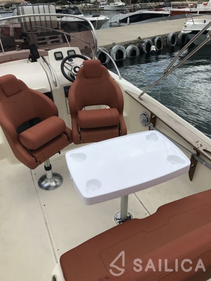 Fisher 20 - Yacht Charter Sailica