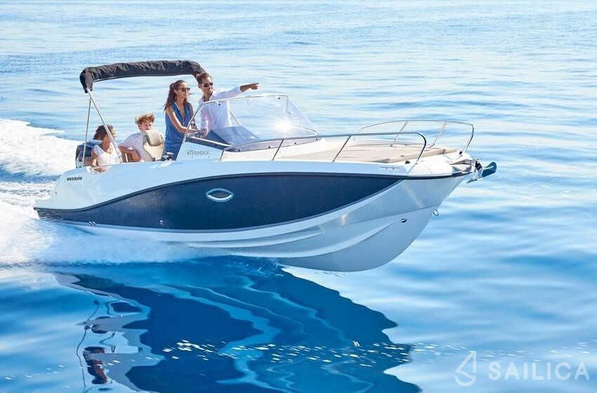 Quicksilver 675 Active Open  - Yacht Charter Sailica