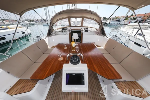 Bavaria Cruiser 46 Style - Yacht Charter Sailica