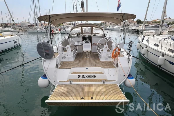Bavaria Cruiser 46 Style - Yacht Charter Sailica
