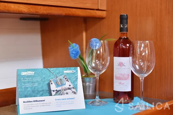 Bavaria 37 Cruiser - Yacht Charter Sailica