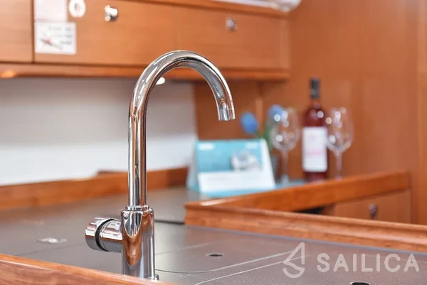 Bavaria 37 Cruiser - Yacht Charter Sailica