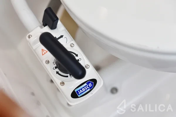 Bavaria 37 Cruiser - Yacht Charter Sailica