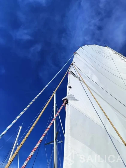 Lipari 41 - Photo #48 Lipari 41 - Yacht Charter Sailica