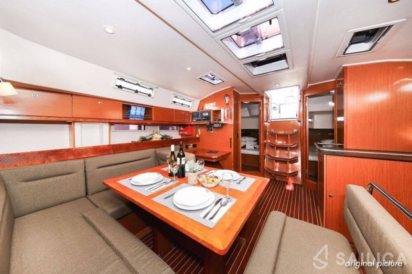 Bavaria Cruiser 45 - 4 cab. - Yacht Charter Sailica