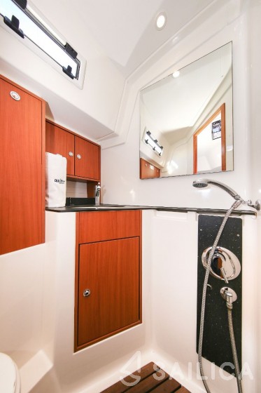 Bavaria Cruiser 45 - 4 cab. - Yacht Charter Sailica