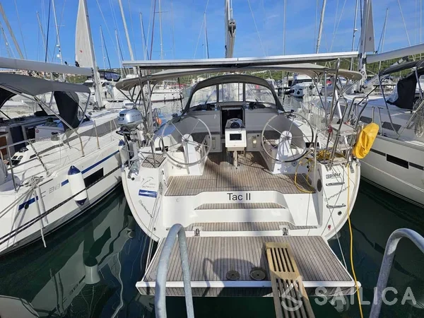 Bavaria 46 Cruiser - Yacht Charter Sailica