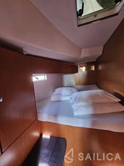 Bavaria 46 Cruiser - Yacht Charter Sailica