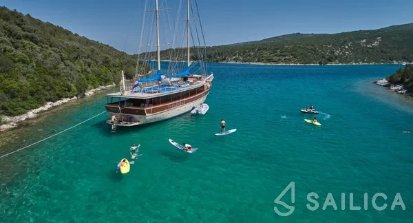 Gulet - Yacht Charter Sailica