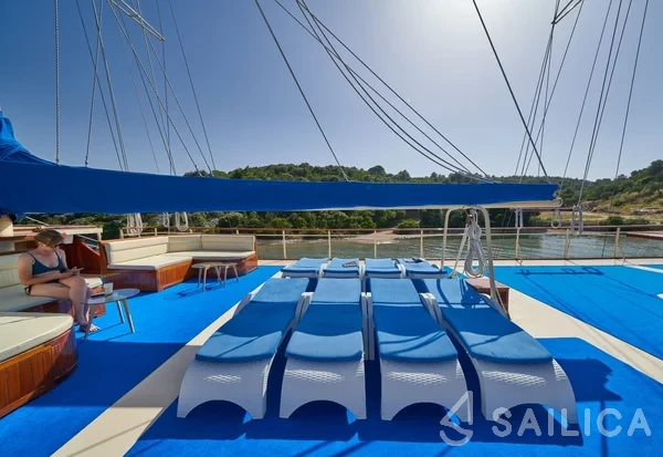 Gulet - Yacht Charter Sailica