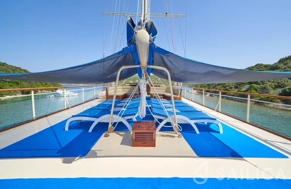 Gulet - Yacht Charter Sailica