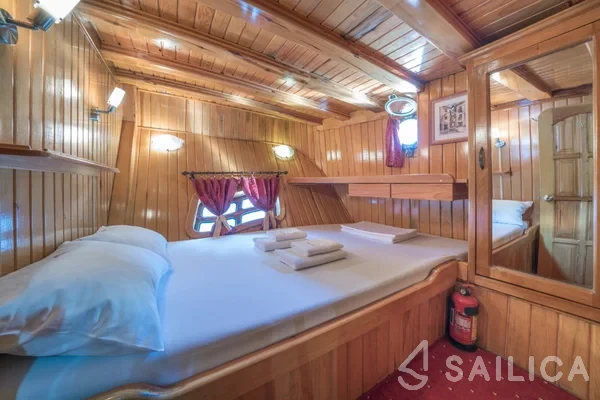 Gulet - Yacht Charter Sailica