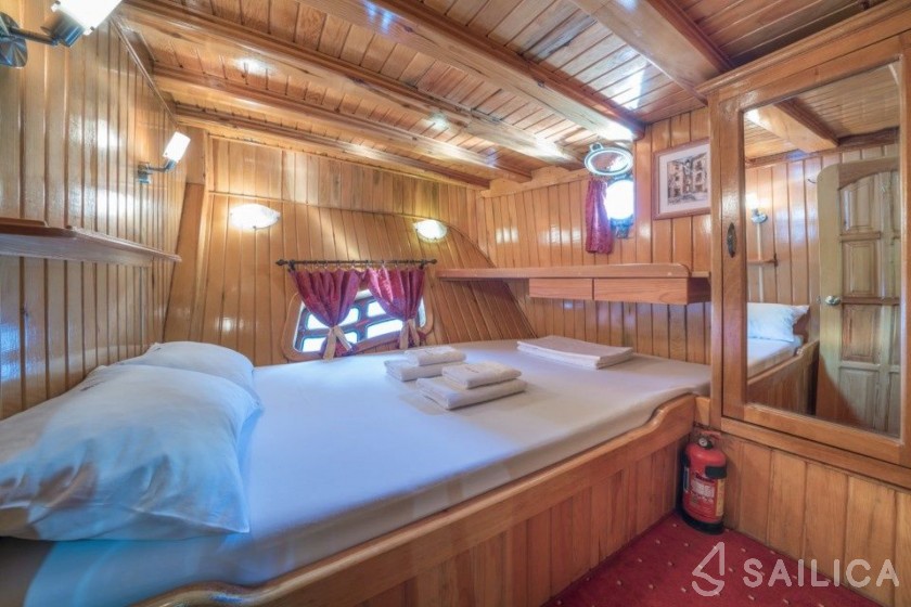 Gulet - Yacht Charter Sailica