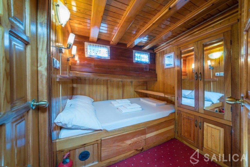 Gulet - Yacht Charter Sailica