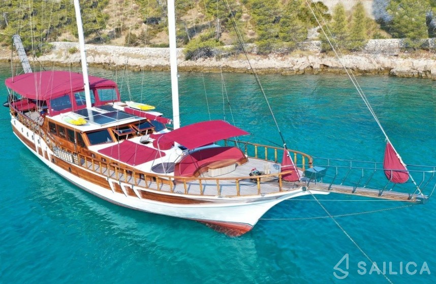 Gulet - Yacht Charter Sailica