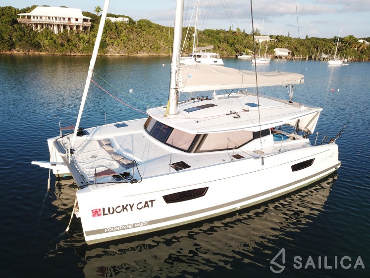 Lucia 40 - Yacht Charter Sailica