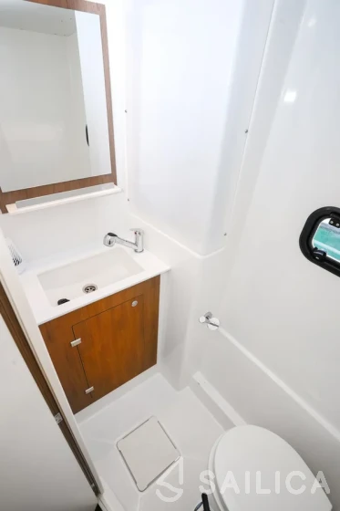 Bali Catspace - Yacht Charter Sailica