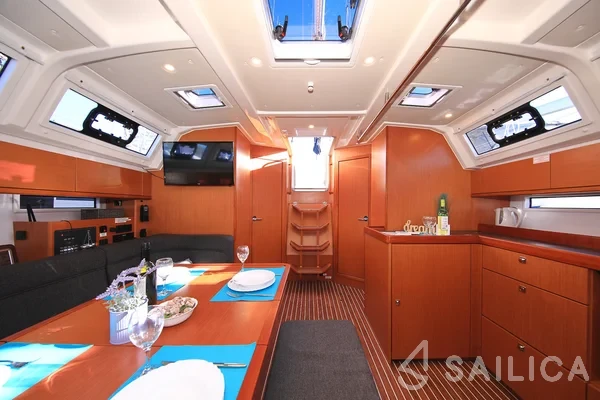 Bavaria 46 Cruiser - Yacht Charter Sailica