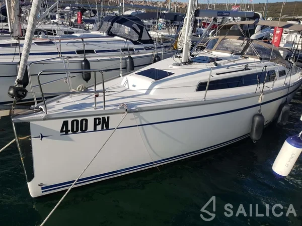 Bavaria 34 Cruiser - Yacht Charter Sailica