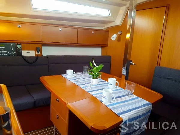 Bavaria 34 Cruiser - Yacht Charter Sailica