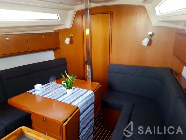 Bavaria 34 Cruiser - Yacht Charter Sailica