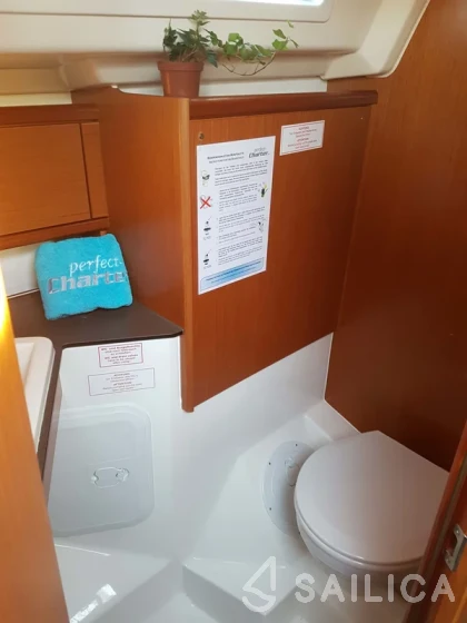 Bavaria 34 Cruiser - Yacht Charter Sailica