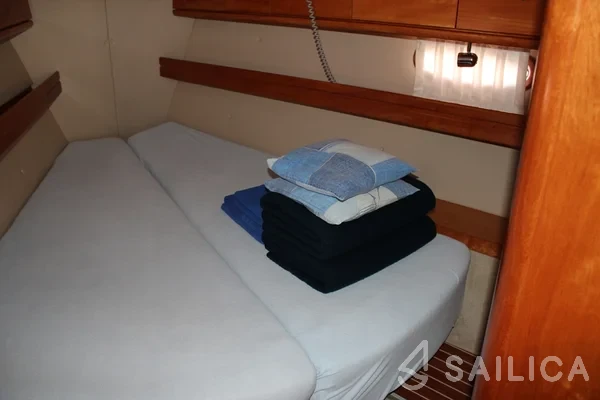 Bavaria 39 Cruiser - Yacht Charter Sailica