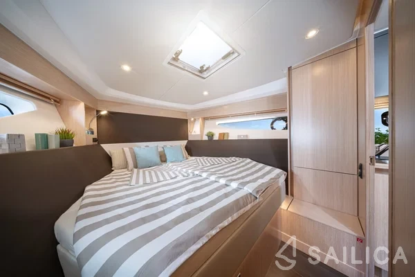 Bavaria SR36HT - Yacht Charter Sailica