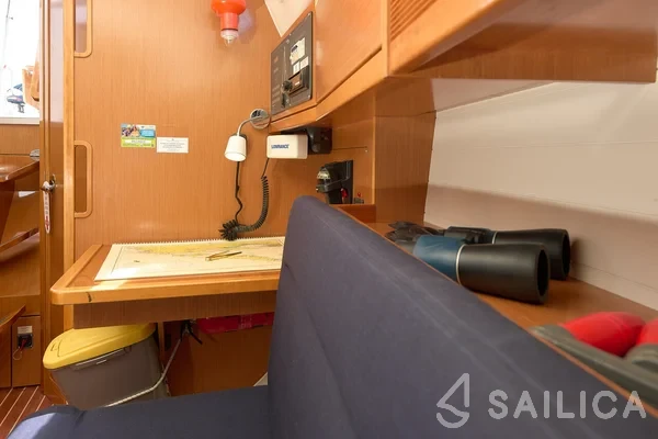 Bavaria 37 Cruiser - Yacht Charter Sailica