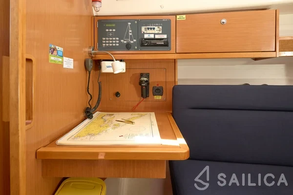 Bavaria 37 Cruiser - Yacht Charter Sailica