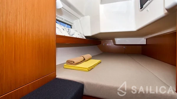 Bavaria 34 Cruiser - Yacht Charter Sailica