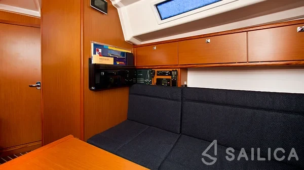 Bavaria 34 Cruiser - Yacht Charter Sailica