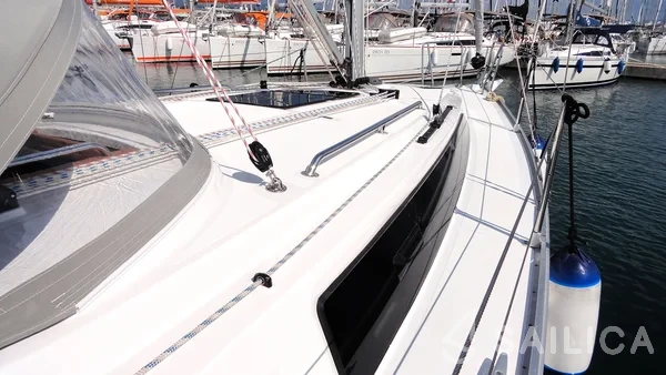 Bavaria 34 Cruiser - Yacht Charter Sailica