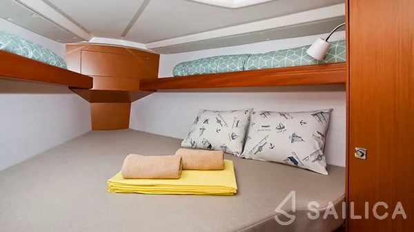 Bavaria 34 Cruiser - Yacht Charter Sailica
