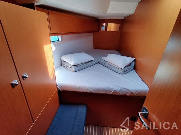 Bavaria 46 Cruiser - Yacht Charter Sailica
