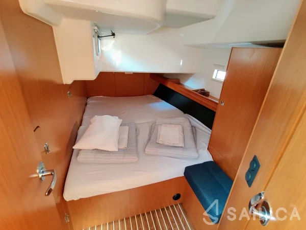 Bavaria 46 Cruiser - Yacht Charter Sailica