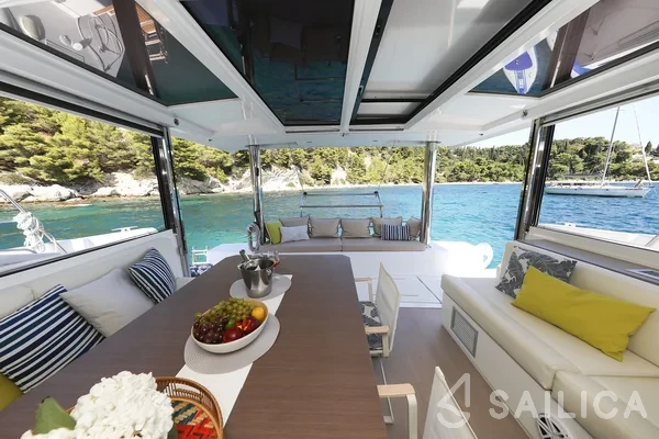 Bali 4.8  - Yacht Charter Sailica