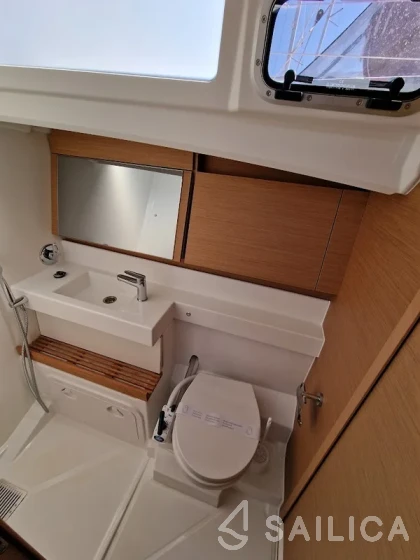 Sun Odyssey 440 - Yacht Charter Sailica
