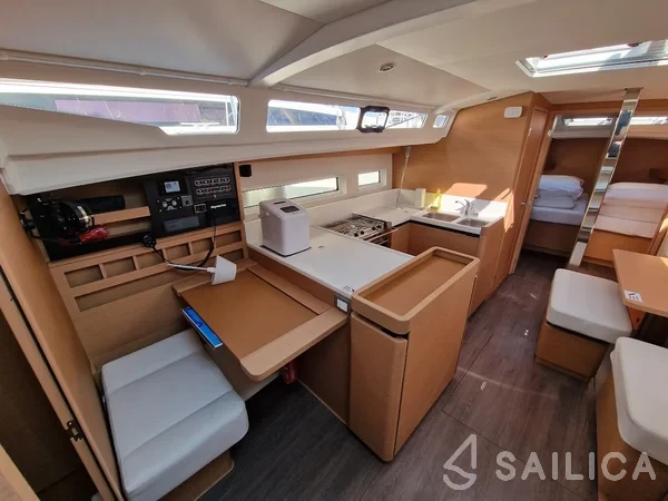 Sun Odyssey 440 - Yacht Charter Sailica