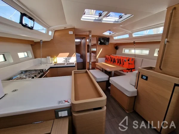 Sun Odyssey 440 - Yacht Charter Sailica