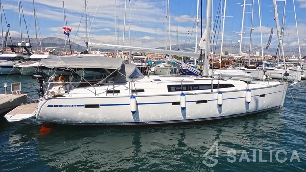 Bavaria 51 Cruiser - Yacht Charter Sailica