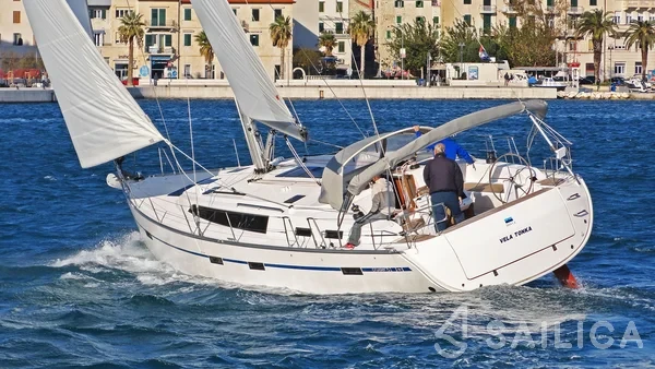 Bavaria 51 Cruiser - Yacht Charter Sailica
