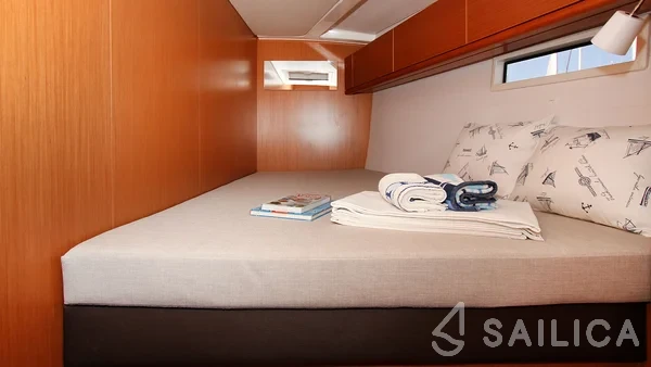 Bavaria 51 Cruiser - Yacht Charter Sailica