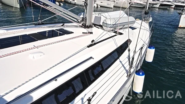 Bavaria 51 Cruiser - Yacht Charter Sailica